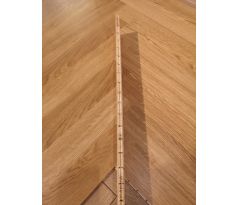 Dubová vrstvená parketa-vzor rybia kosť 11x120x600 Standart triedenie, prírodný olej, kartáč ostrá hrana